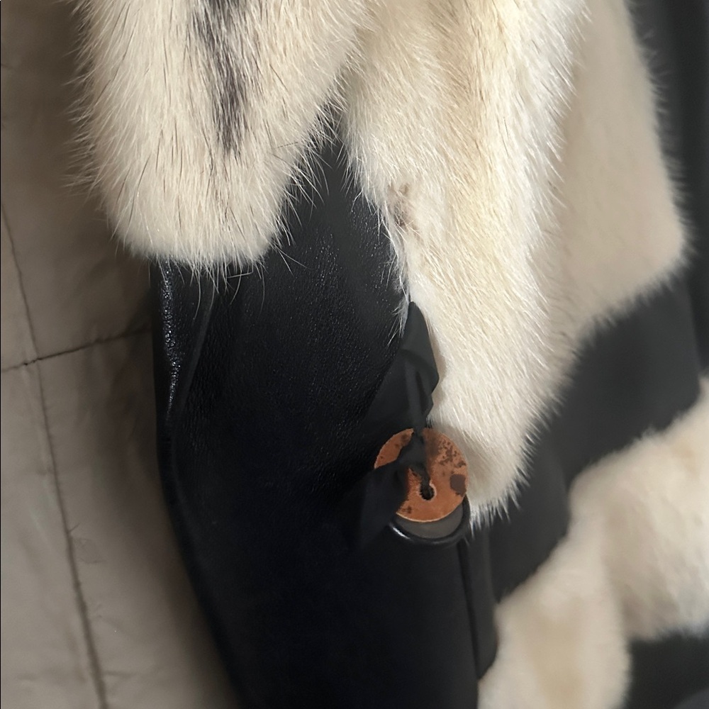 Vintage Real Fur & Leather Coat Black Cream Striped Statement Coat Women’s Small - Picture 8 of 11